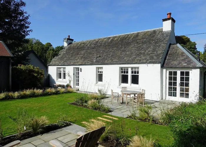 Ross Lodge